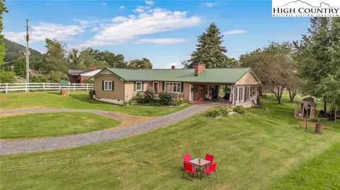 314 Mount Jefferson State Park Rd, West Jefferson, NC 28694