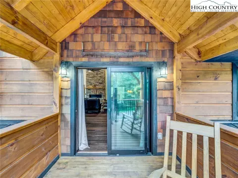 Exterior - 196 Cloud Spring Dr, Sugar Mountain, NC 28604 photo 6 of 12