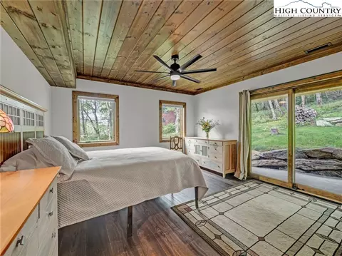Bedroom - 196 Cloud Spring Dr, Sugar Mountain, NC 28604 photo 5 of 8