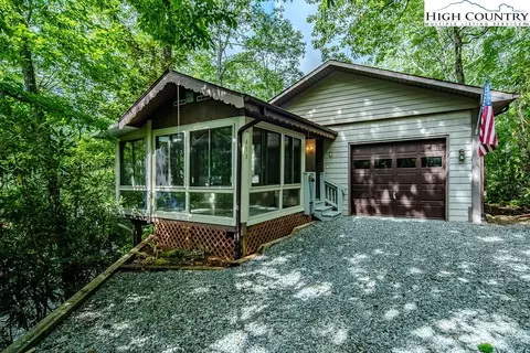 478 Laurel Hills Rd, Newland, NC 28657