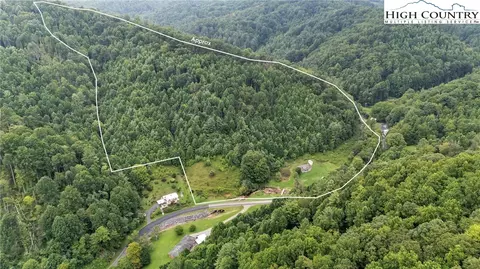 809 Roaring Fork Rd, Creston, NC 28615 photo 5