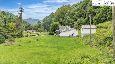 809 Roaring Fork Rd, Creston, NC 28615 photo 37
