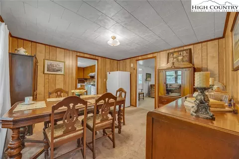 809 Roaring Fork Rd, Creston, NC 28615 photo 15
