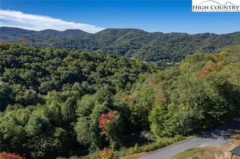 lot42 White Fox Ln, Banner Elk, NC 28604