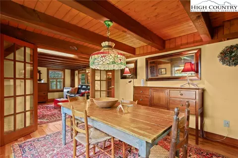 Dining - 1040 Blackberry Rd, Boone, NC 28607 photo 4 of 4