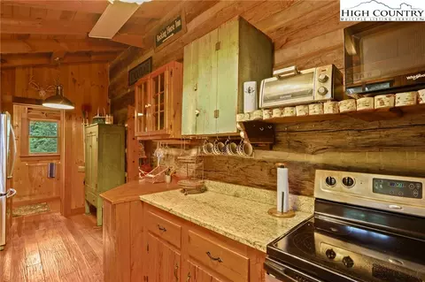 Kitchen - 1040 Blackberry Rd, Boone, NC 28607 photo 3 of 3