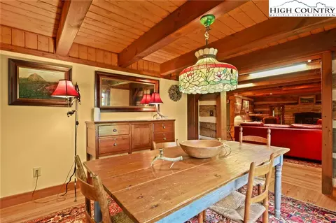 Dining - 1040 Blackberry Rd, Boone, NC 28607 photo 2 of 4