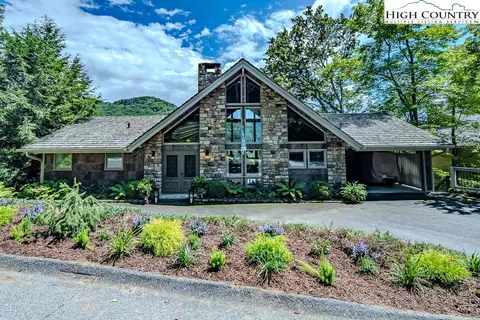211 Balsam, Boone, NC 28607