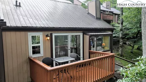 Exterior - 101 Ladybug Ln #8A, Beech Mountain, NC 28604 photo 4 of 7