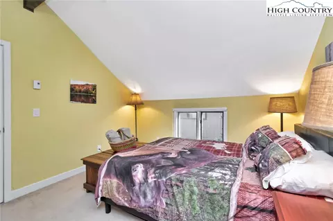 Bedroom - 101 Ladybug Ln #8A, Beech Mountain, NC 28604 photo 6 of 8