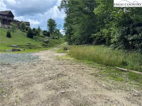 tbd Buckeye Ridge Roadbeech Mountain Pkwy, Beech Mountain, NC 28604 photo 3