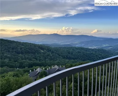 303 Sugar Top Dr #3329, Sugar Mountain, NC 28604