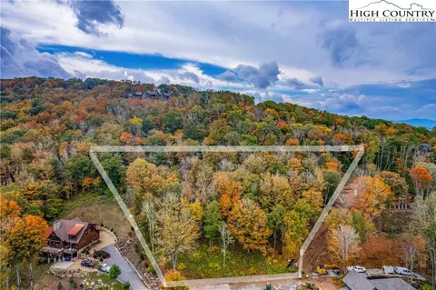 7 Eagle Camp Overlook, Banner Elk, NC 28604
