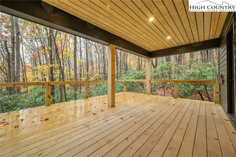 Exterior - 106 Jackpine Rd, Beech Mountain, NC 28604 photo 14 of 14