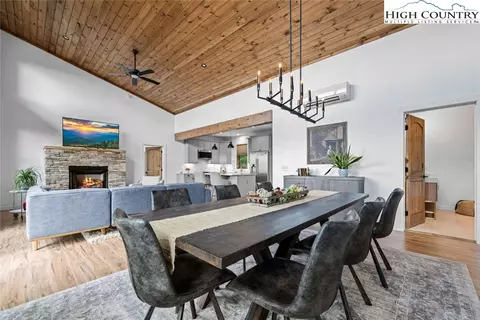 Dining - 124 Holly Ln, Beech Mountain, NC 28604 photo 2 of 2
