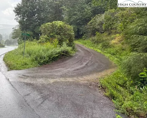 tbd Hughes Rd, Blowing Rock, NC 28605