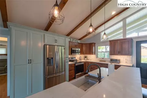 378 Ridge Rd, Roaring Gap, NC 28668 photo 24