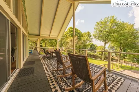 378 Ridge Rd, Roaring Gap, NC 28668 photo 9
