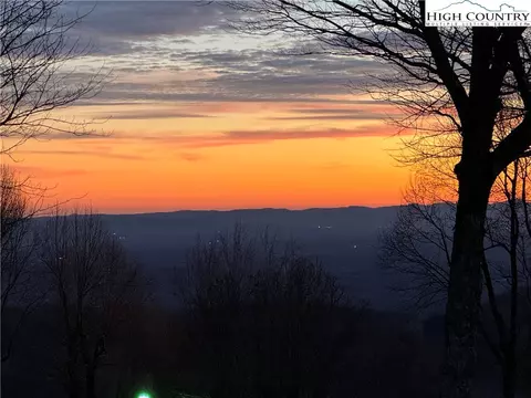 378 Ridge Rd, Roaring Gap, NC 28668 photo 46