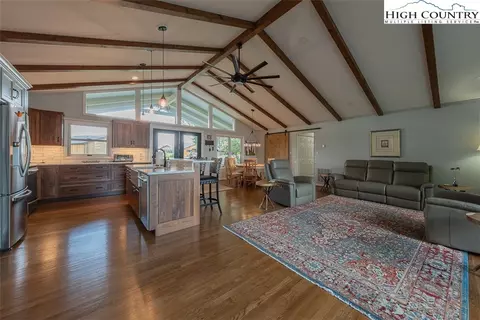 378 Ridge Rd, Roaring Gap, NC 28668 photo 15