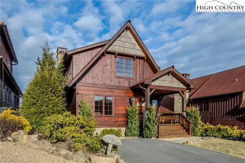 63 Eagle Park Cir, Banner Elk, NC 28604