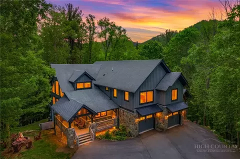 161 Hump View Trl, Banner Elk, NC 28604