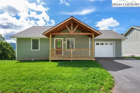 Exterior - 208 Carson Ct #79, Boone, NC 28607 photo 3 of 11