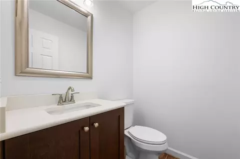 Bath - 208 Carson Ct #79, Boone, NC 28607 photo 3 of 3