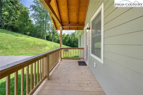Exterior - 208 Carson Ct #79, Boone, NC 28607 photo 8 of 11