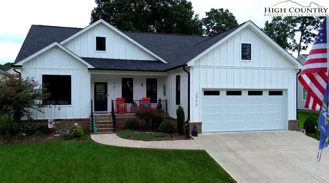 2772 Emperor St, Claremont, NC 28610
