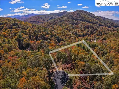 C-125 Springwater Lane, Banner Elk, NC 28604