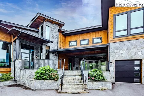 1002 Ninebark Rd, Boone, NC 28607