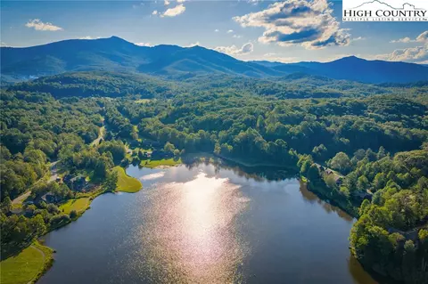 tbd Mountain Breeze Knl, Blowing Rock, NC 28605