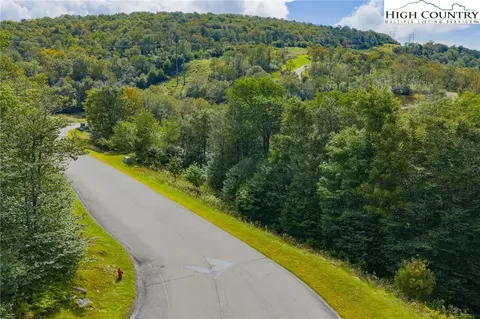 11 Fox Crest Rd, Beech Mountain, NC 28604 photo 15