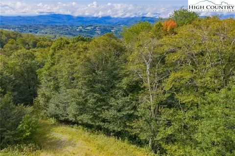 11 Fox Crest Rd, Beech Mountain, NC 28604 photo 14