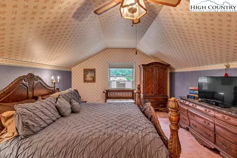 Bedroom - 675 Tracy Cir, Boone, NC 28607 photo 5 of 5