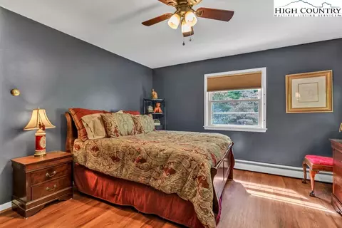 Bedroom - 675 Tracy Cir, Boone, NC 28607 photo 4 of 5