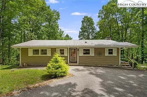 20 Ridgeview Rd, Spruce Pine, NC 28777 photo 4