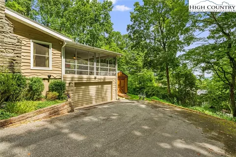20 Ridgeview Rd, Spruce Pine, NC 28777 photo 28