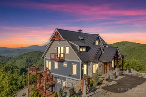 132 Sun Peaks Trl, Beech Mountain, NC 28604