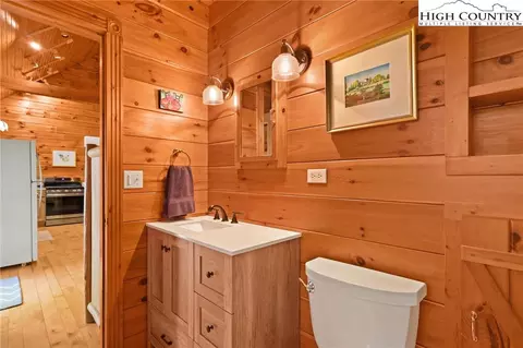 Bath - 151 Cascade Dr, Purlear, NC 28665 photo 2 of 2