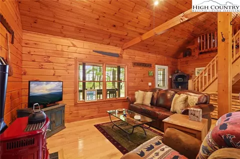 Living - 151 Cascade Dr, Purlear, NC 28665 photo 4 of 4