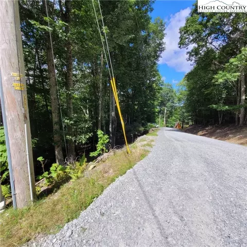 201 Jackpine Rd, Beech Mountain, NC 28604 photo 13