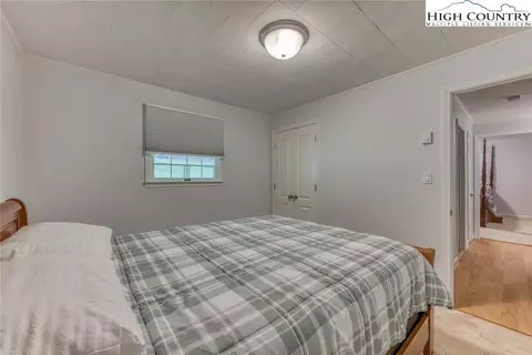 165 Apache St, Newland, NC 28657 photo 19