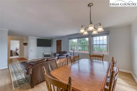 165 Apache St, Newland, NC 28657 photo 7
