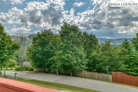 165 Apache St, Newland, NC 28657 photo 35