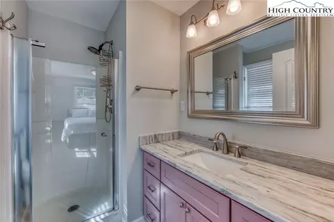 165 Apache St, Newland, NC 28657 photo 14