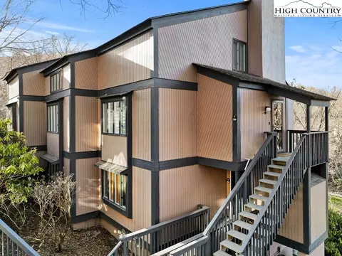 150 Glenwood Ln #C10, Sugar Mountain, NC 28604