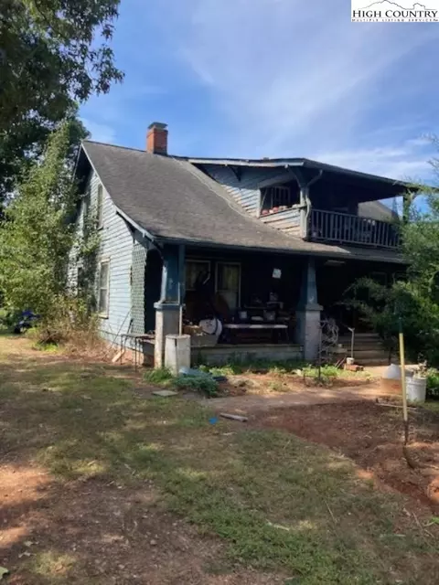 5121 Boone Trl, Millers Creek, NC 28651