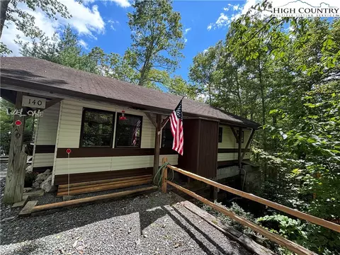 140 Ash Loop, Newland, NC 28657